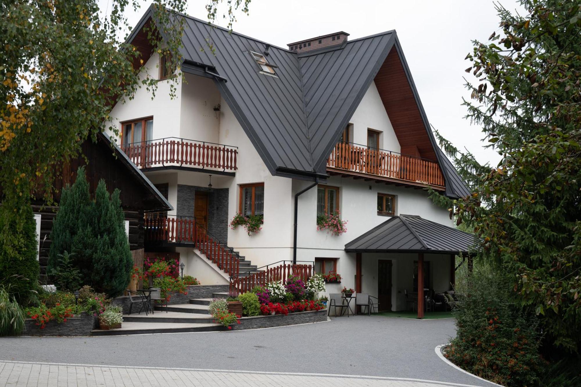 Villa Wisniowy Gaj Ujanowice Exterior foto
