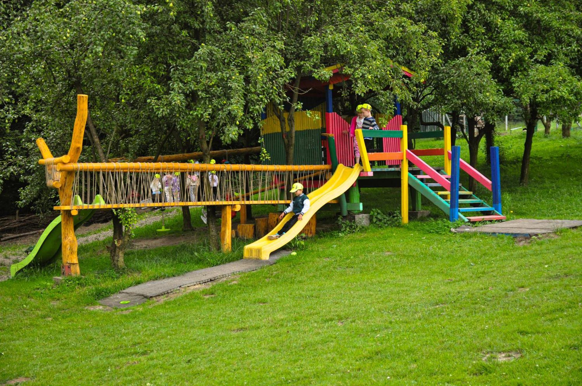 Villa Wisniowy Gaj Ujanowice Exterior foto